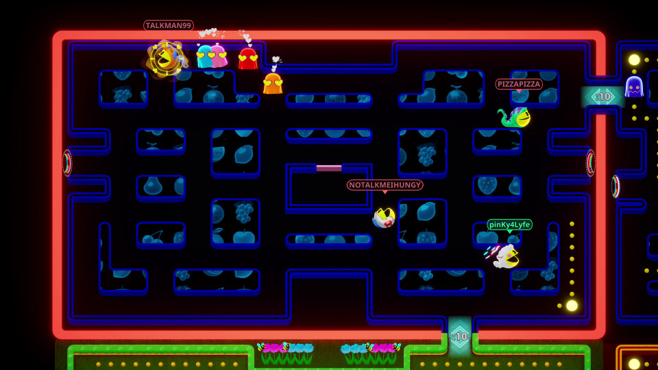 PAC-MAN Mega Tunnel Battle: Chomp Champs - Deluxe Edition